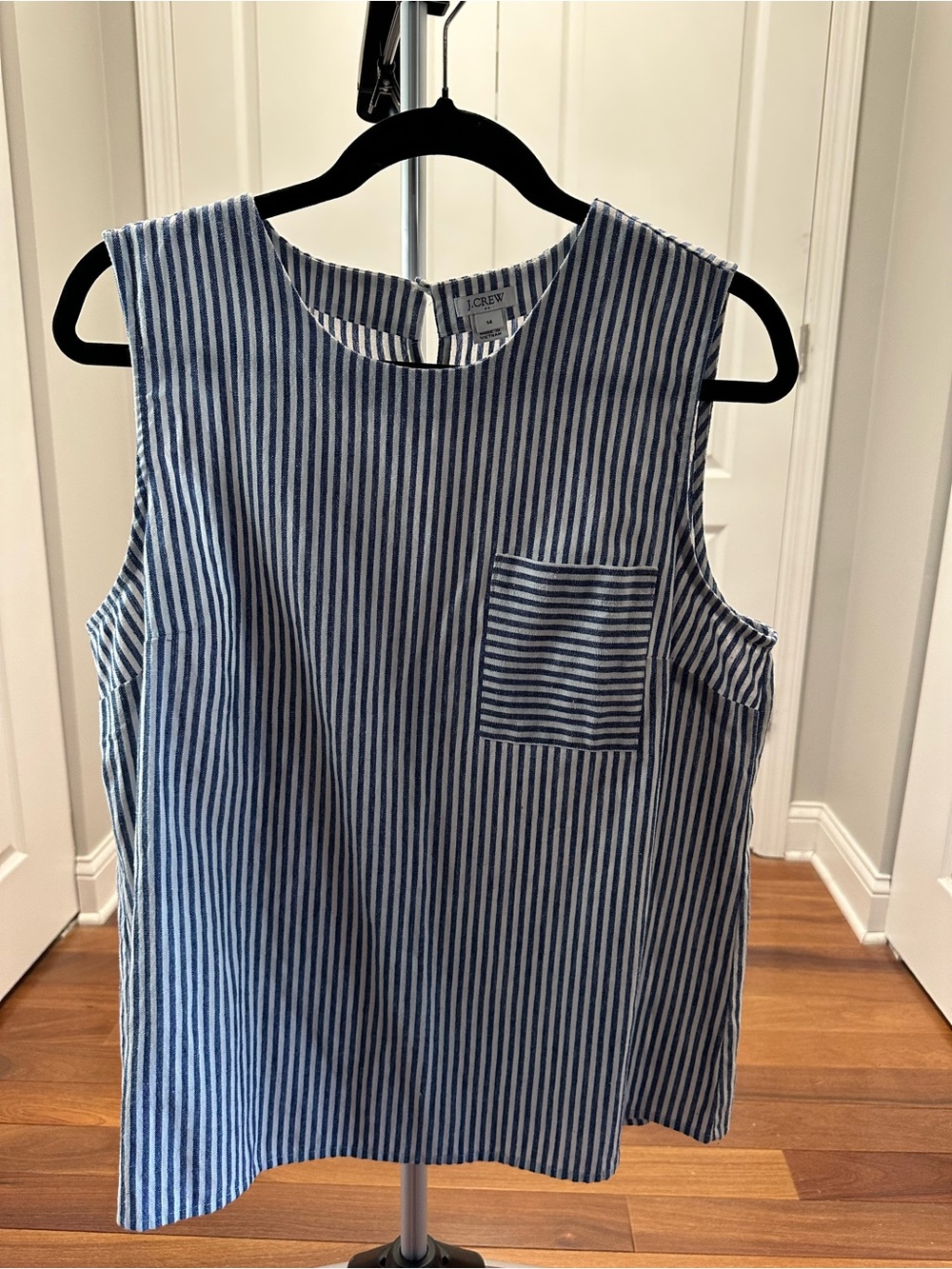 J. Crew Blue Striped Sleeveless Linen/Denim Like Top